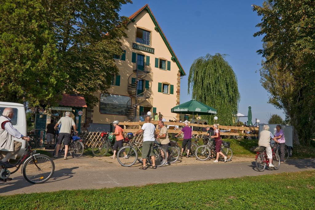 Gastwirtschaft & Hotel Hallescher Anger Naumburg  Exterior foto